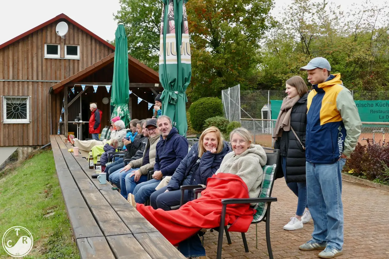 Vier Finals, spannende Entscheidungen und der erste Glühwein